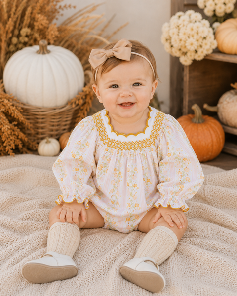 Girls Sweet Pumpkins Scalloped Collar Smocked Bubble